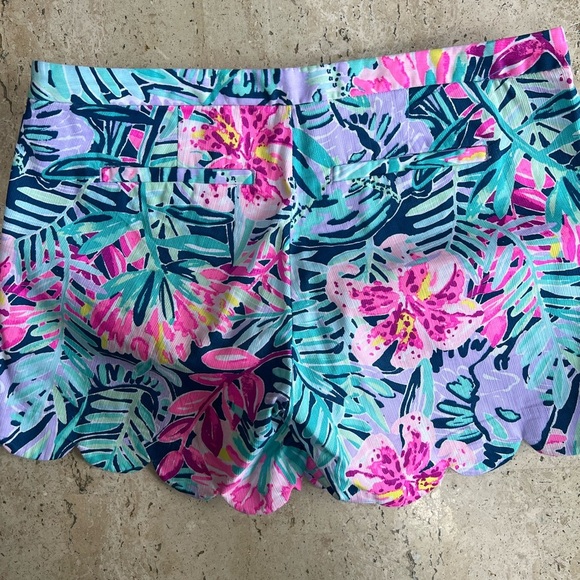 Lilly Pulitzer Run Around Slathouse Soirre Scalloped Edge Shorts NWOT Size 0 - Picture 2 of 8